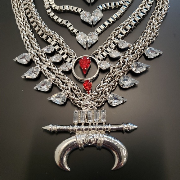 Tribal statement necklace never worn - Picture 2 of 2